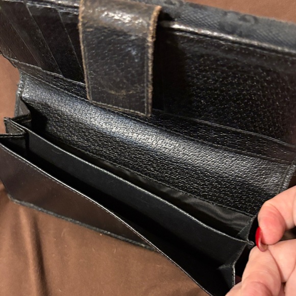 Gucci Black Canvas Clutch with Silver Accent - Picture 6 of 8